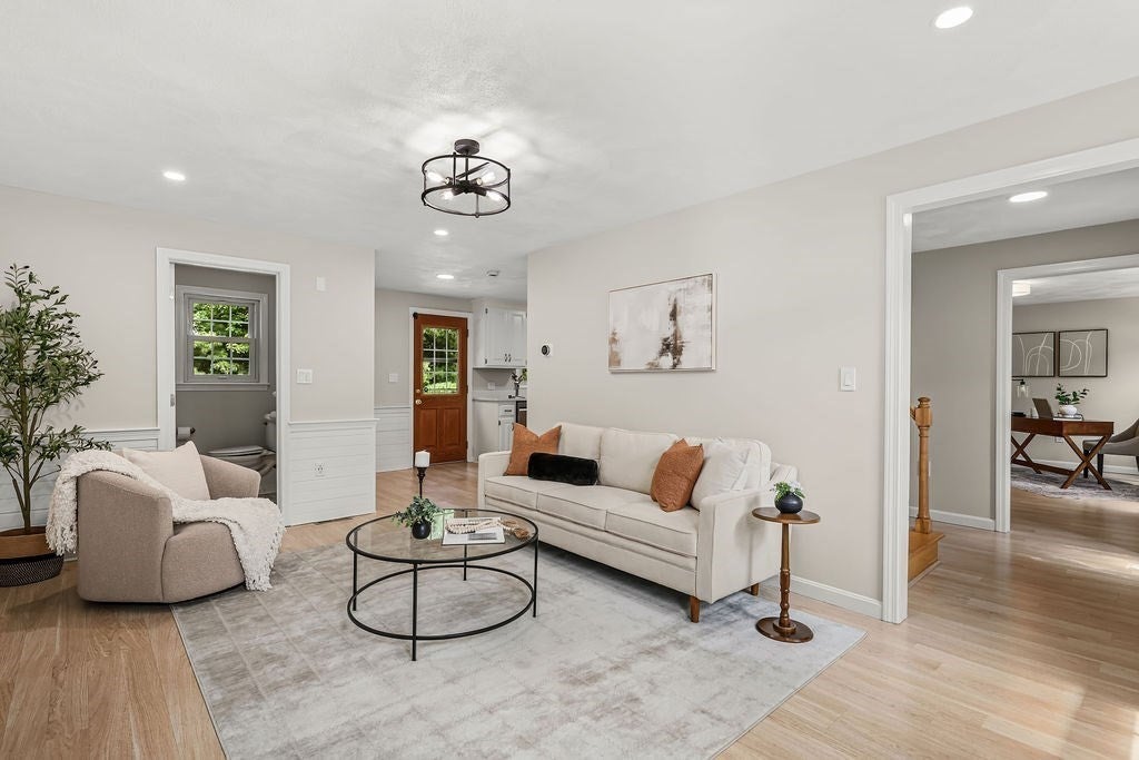 394 Old Farm Rd, Franklin, MA, 394 Old Farm Rd, Franklin, MA Photo #7