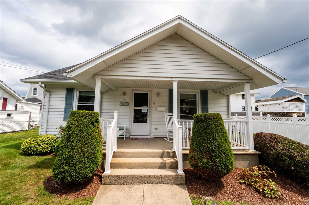 Click for 6 Weston Street, Hull, MA slideshow