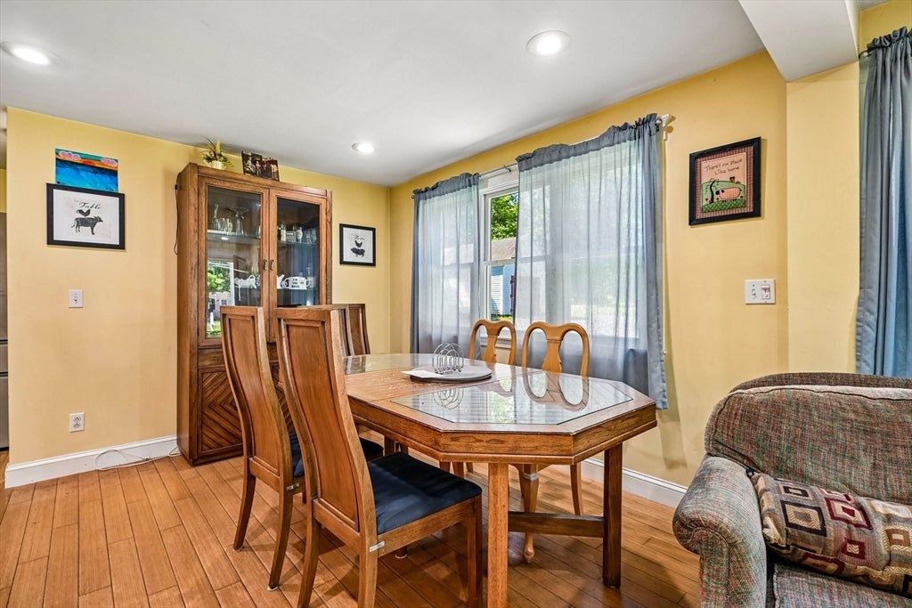 552 Plain St, Stoughton, MA, 552 Plain St, Stoughton, MA Photo #10