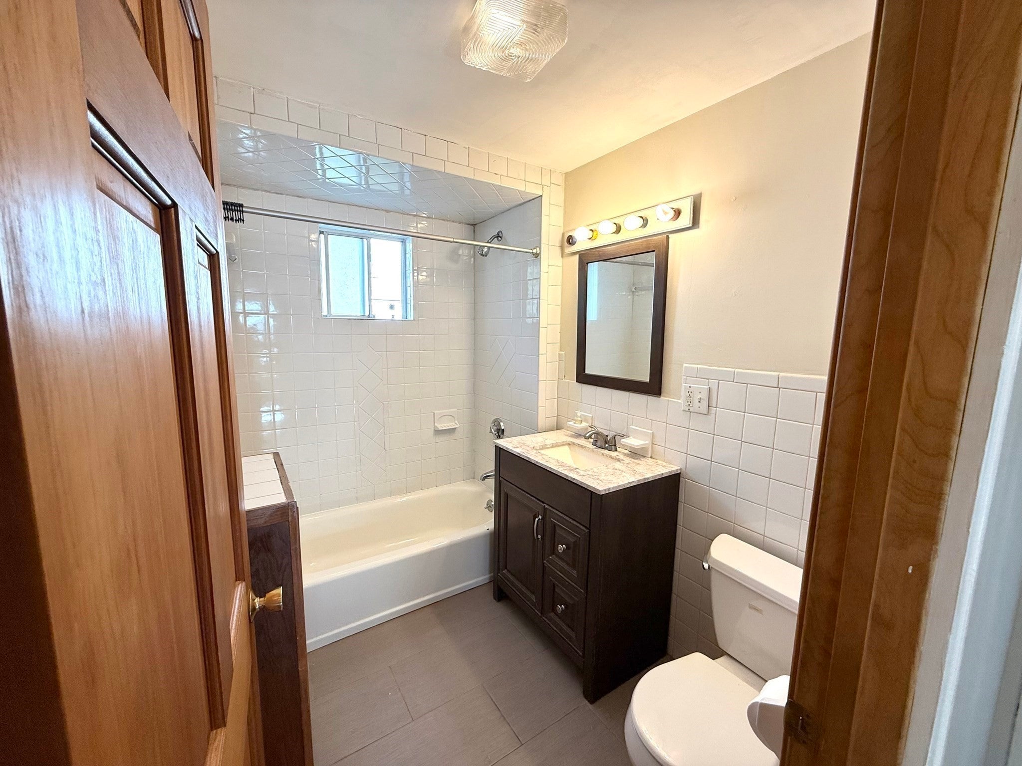 11 Melbourne Ave #1, Newton, MA Photo #26
