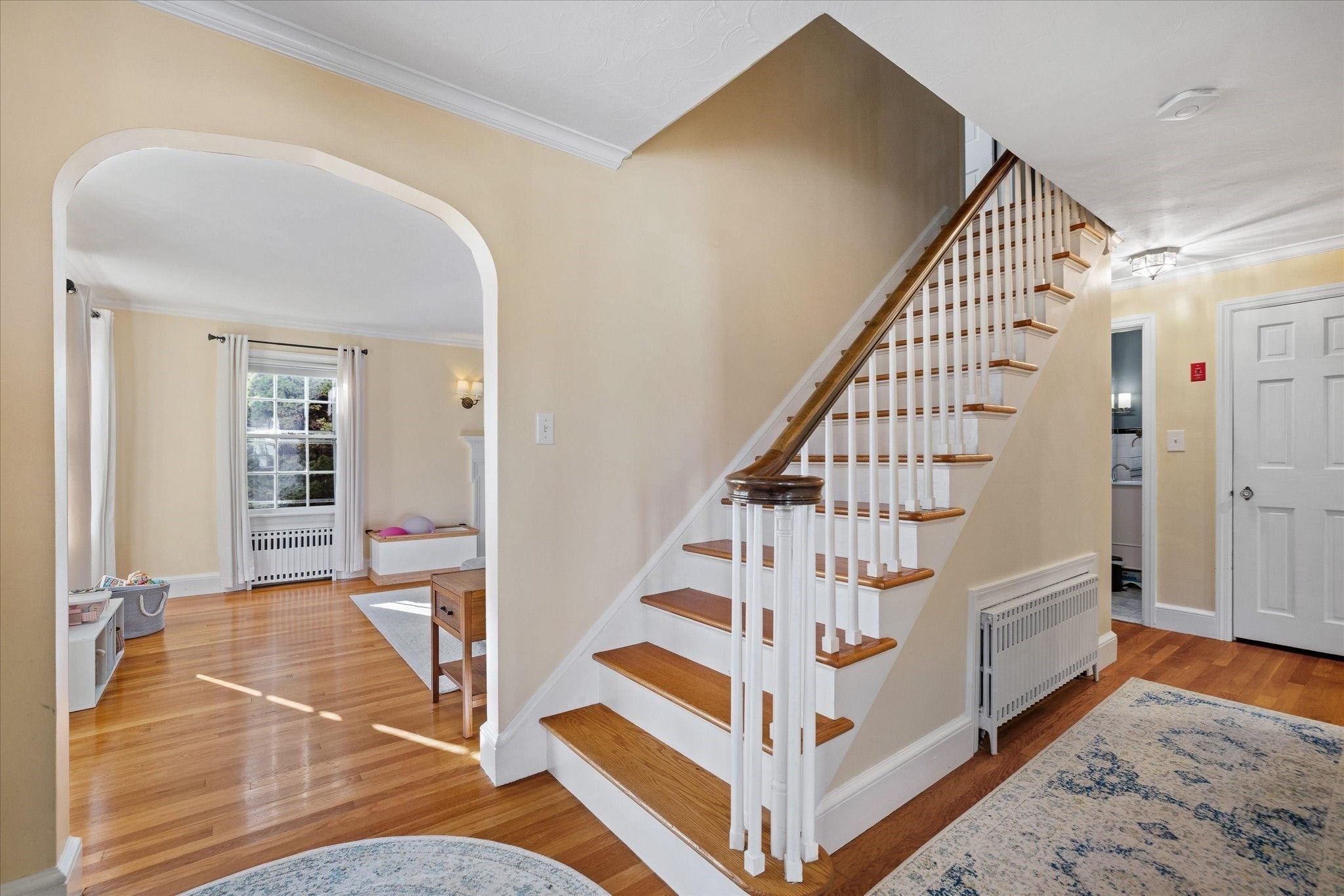 57 Forest St, Worcester, MA Photo #11