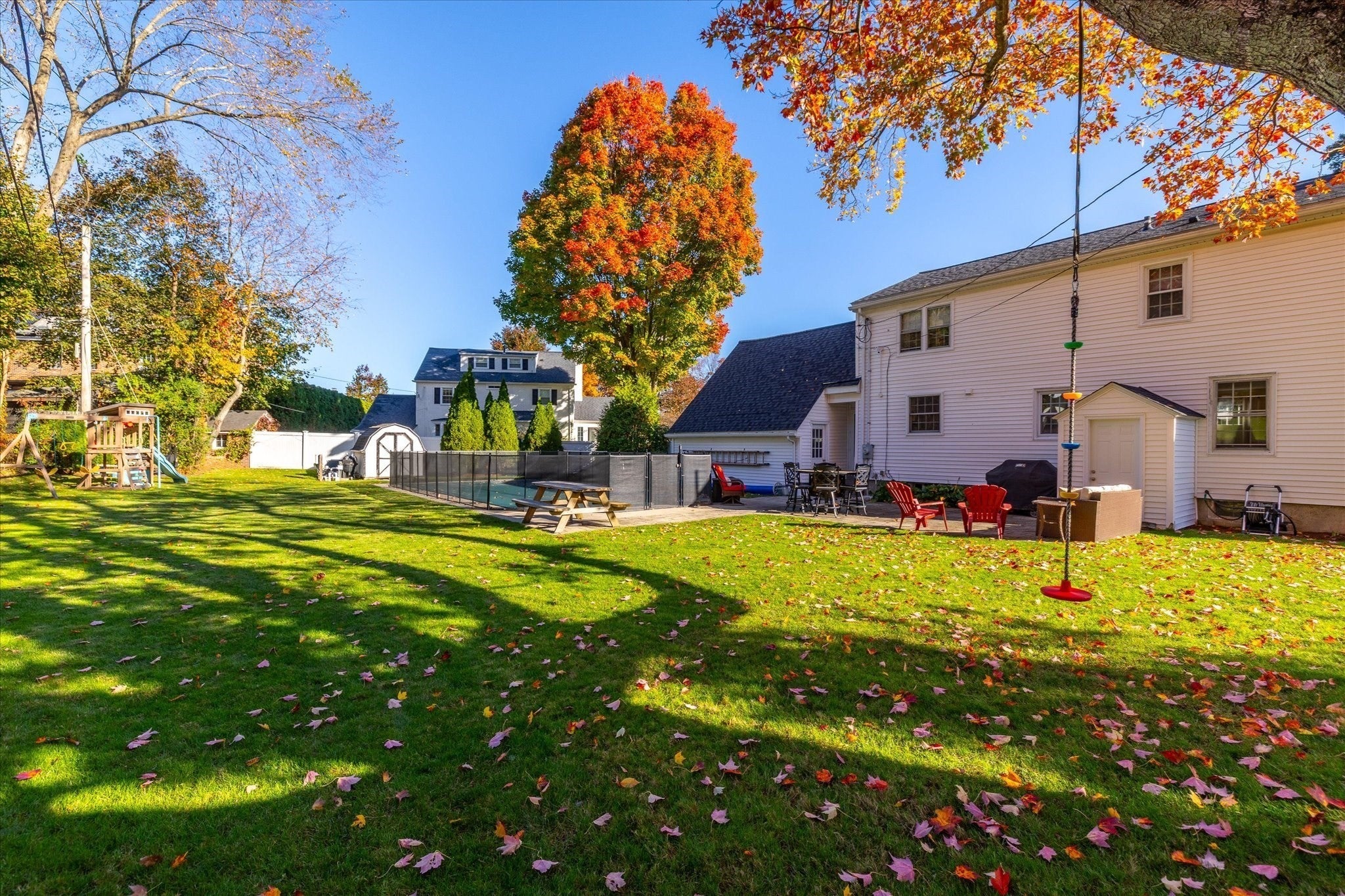 57 Forest St, Worcester, MA Photo #32
