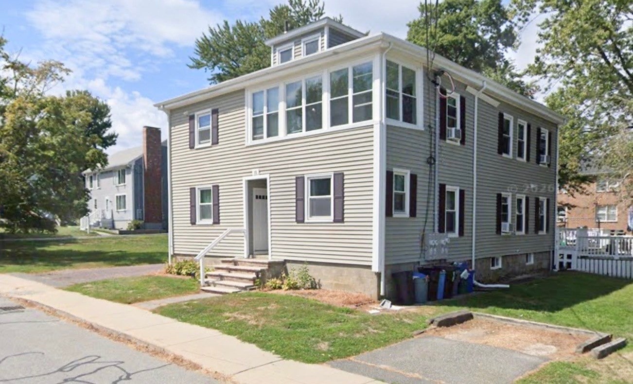 15 Broadway Ave #2, Ipswich, MA Photo #1