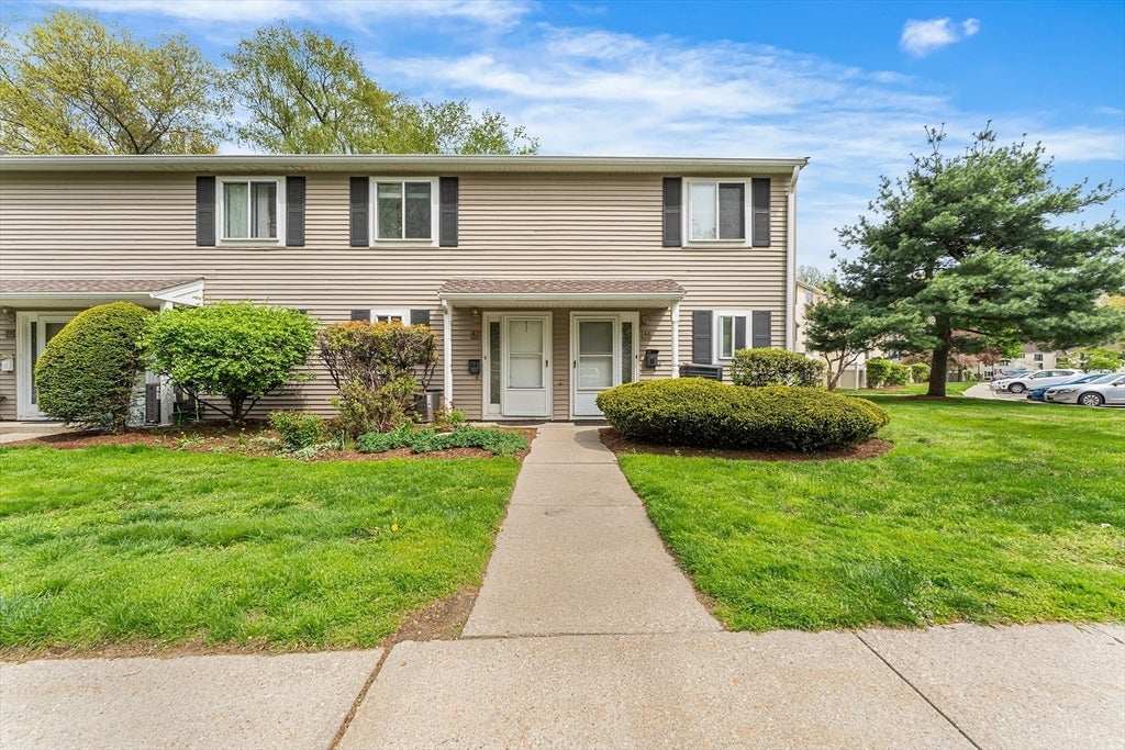 42 Village Brook Ln #42, Natick, MA, 42 Village Brook Ln #42, Natick, MA Photo #1