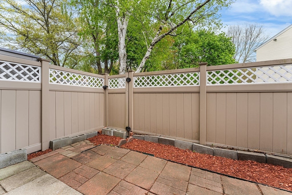 42 Village Brook Ln #42, Natick, MA, 42 Village Brook Ln #42, Natick, MA Photo #14