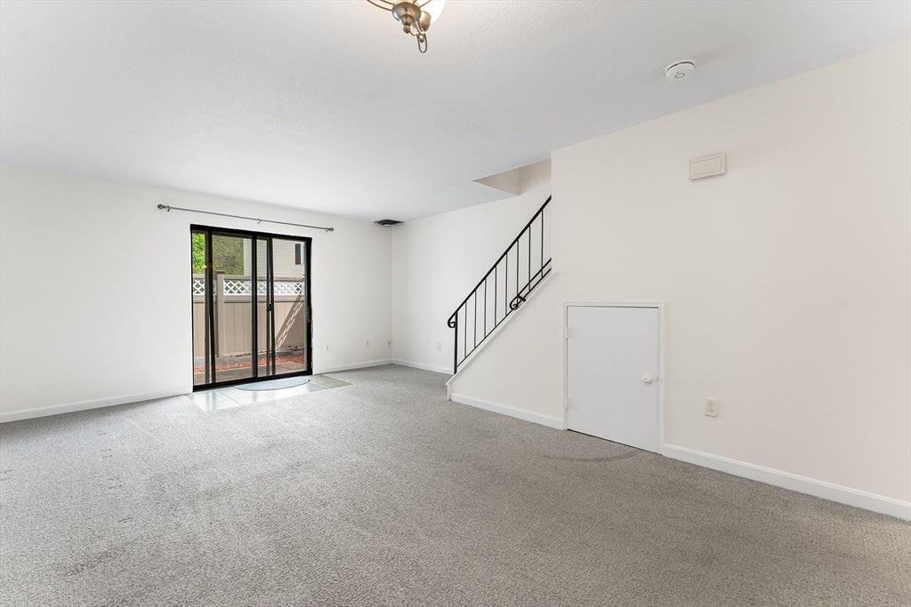 42 Village Brook Ln #42, Natick, MA, 42 Village Brook Ln #42, Natick, MA Photo #3