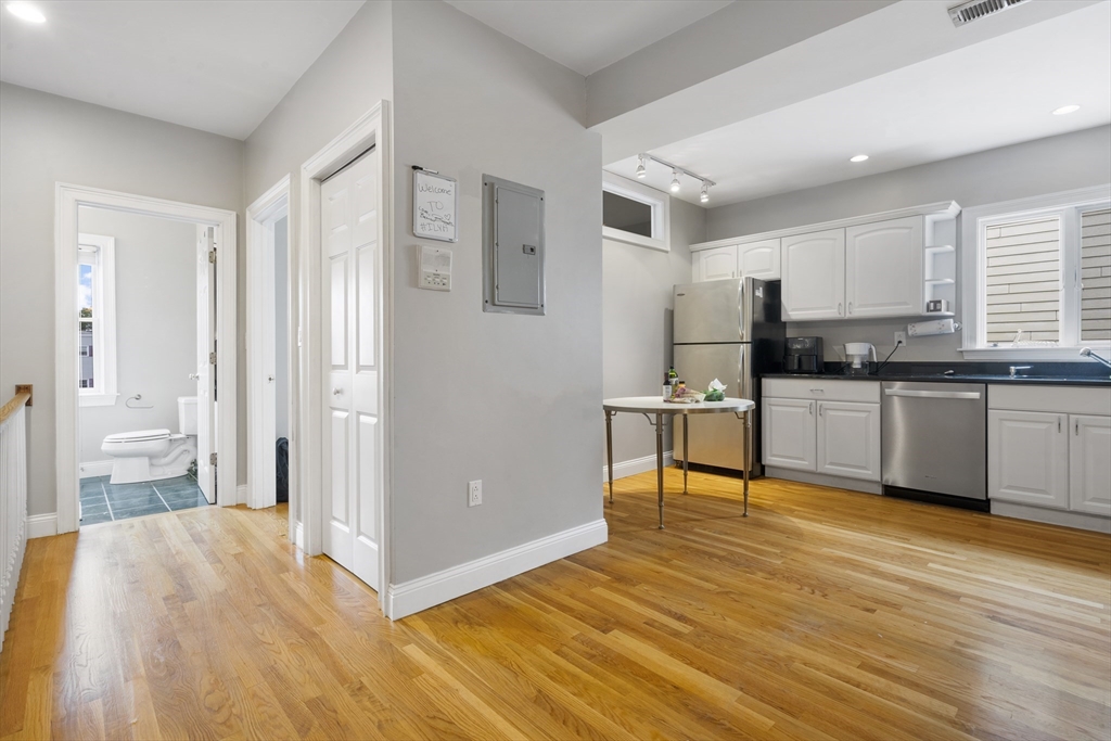 734 East 6th Street 3