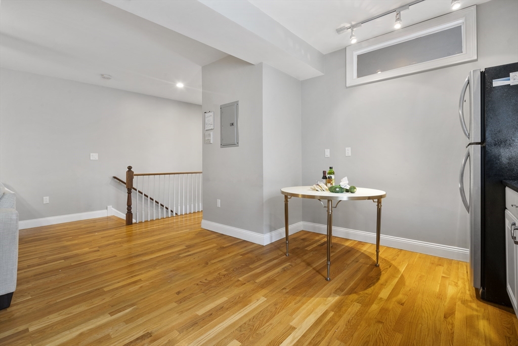 734 East 6th Street 3