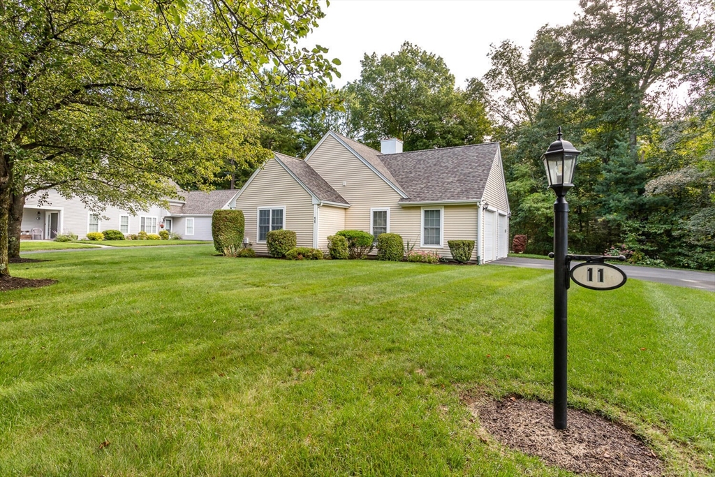 11 Kathleen Grant Road