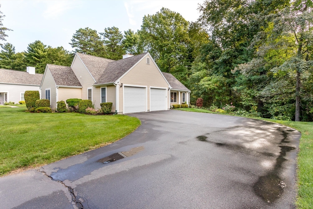 11 Kathleen Grant Road