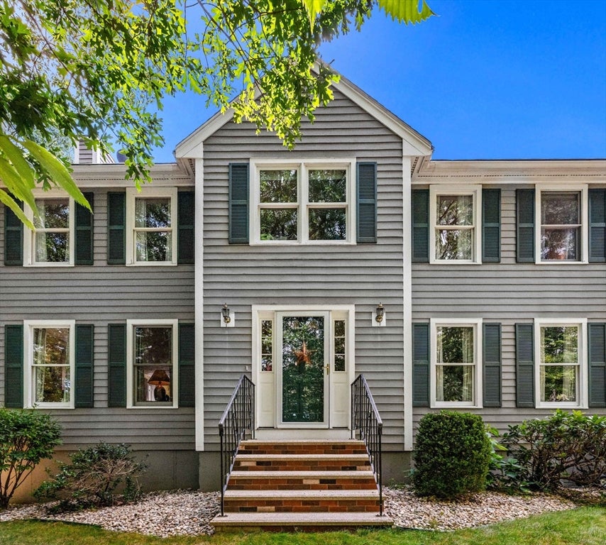 4 Mulberry Street, Groveland, MA, 4 Mulberry Street, Groveland, MA Photo #2