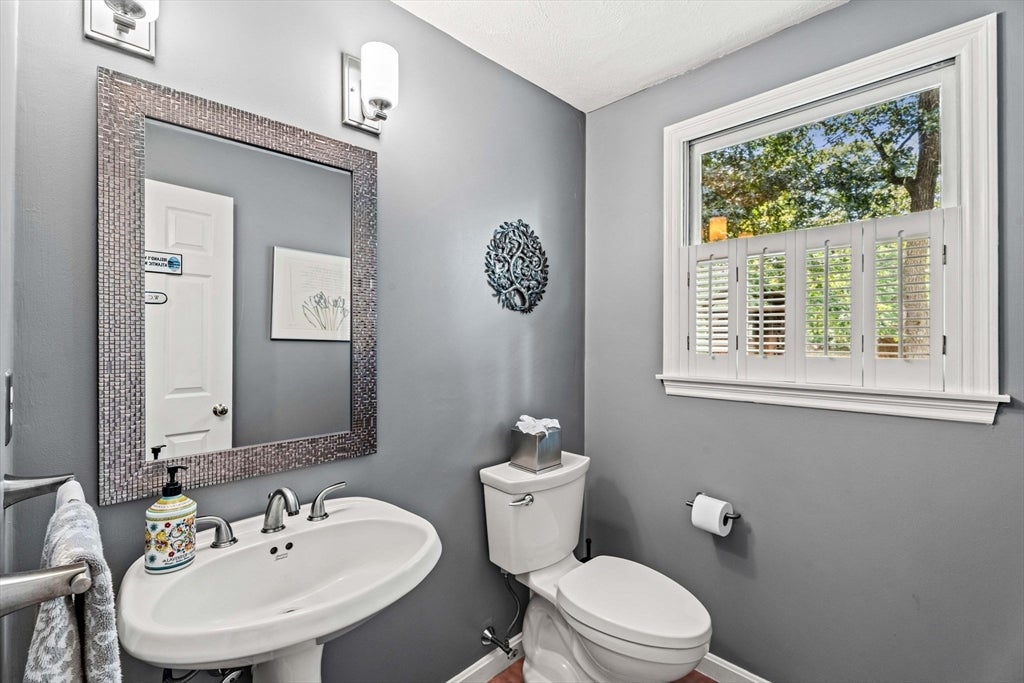 4 Mulberry Street, Groveland, MA, 4 Mulberry Street, Groveland, MA Photo #20