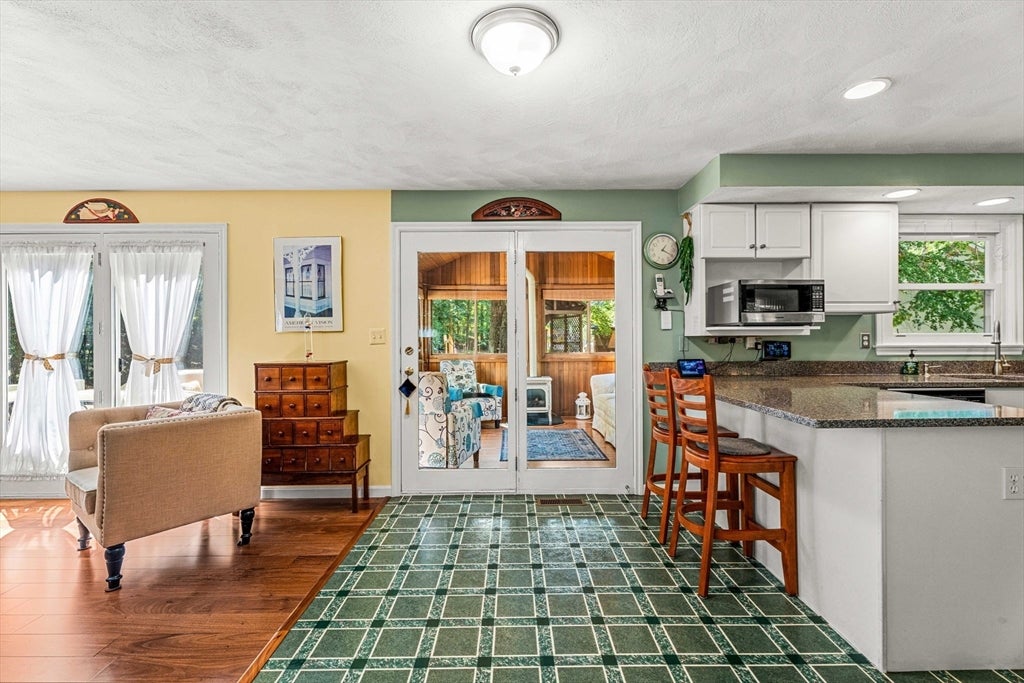 4 Mulberry Street, Groveland, MA, 4 Mulberry Street, Groveland, MA Photo #7