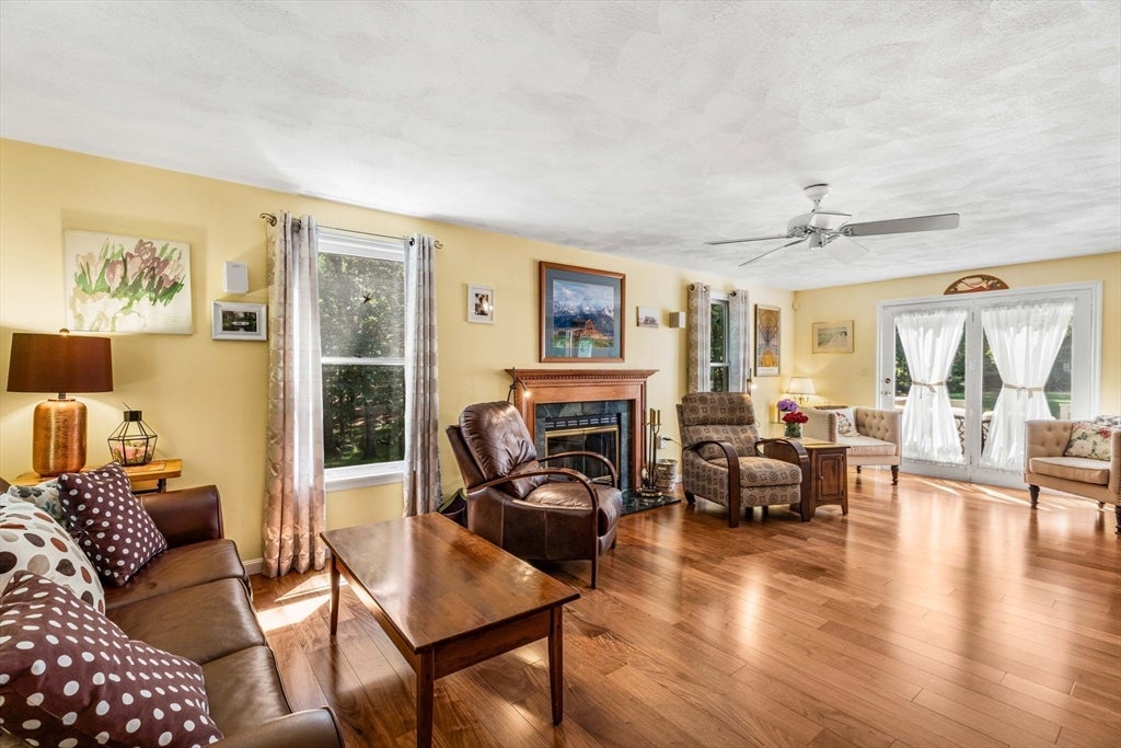 4 Mulberry Street, Groveland, MA, 4 Mulberry Street, Groveland, MA Photo #13