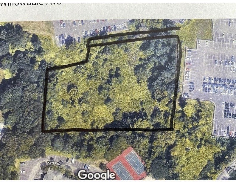 0 Willowdale Ave