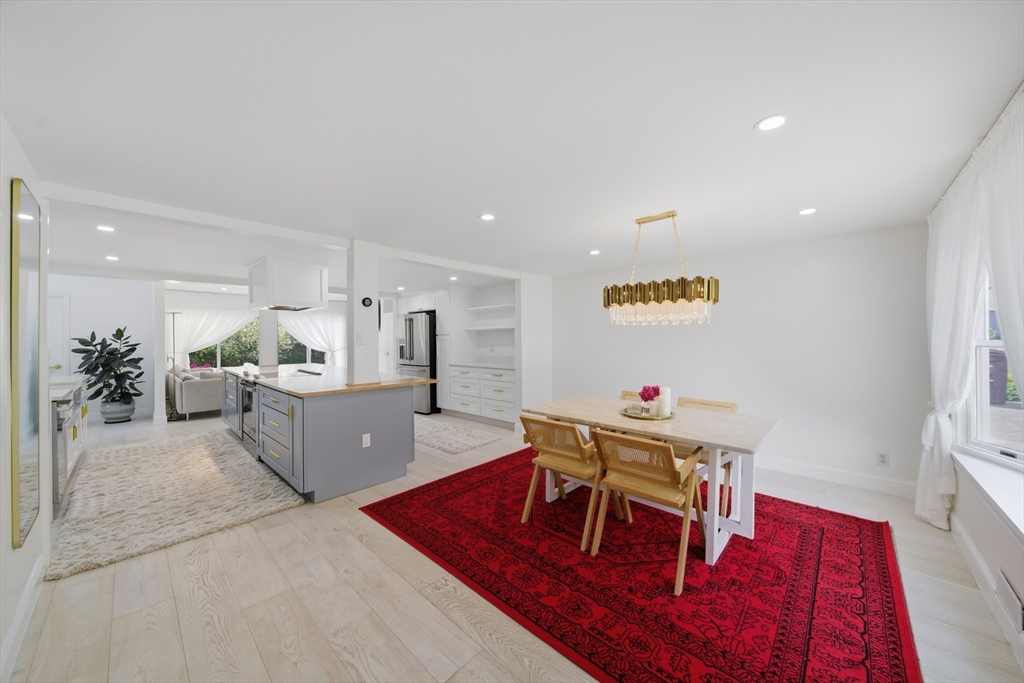 22 Priscilla Cir