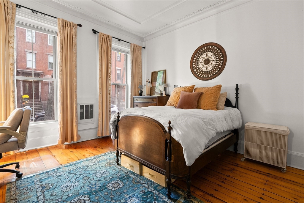 46 E Springfield St B