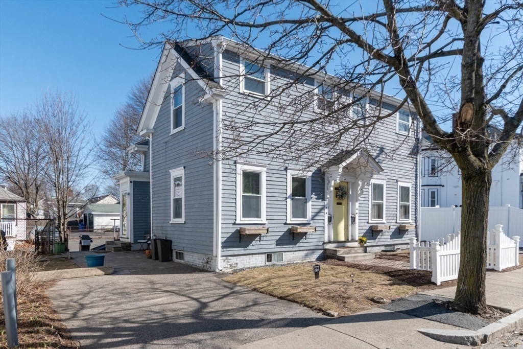 38-40 Chestnut St
