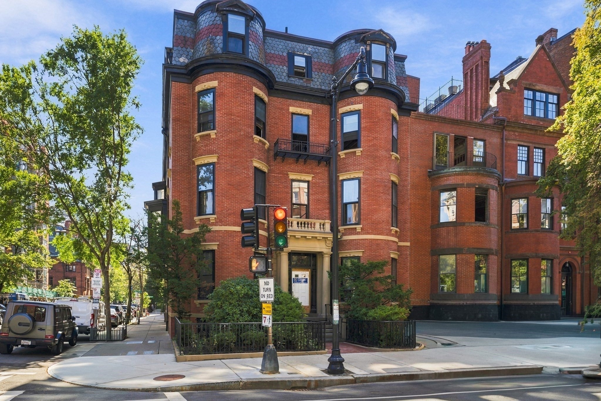 299 Beacon Street