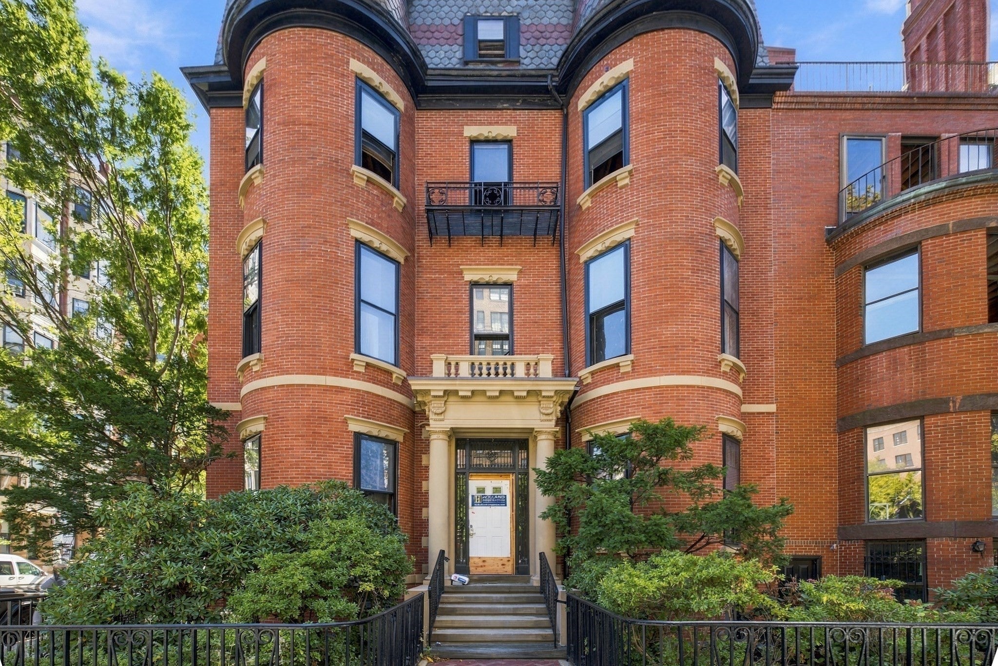 299 Beacon Street