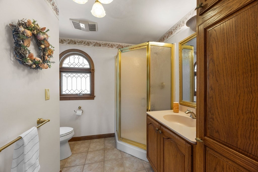 2 Franconia Ave, Wareham, MA, 2 Franconia Ave, Wareham, MA Photo #18