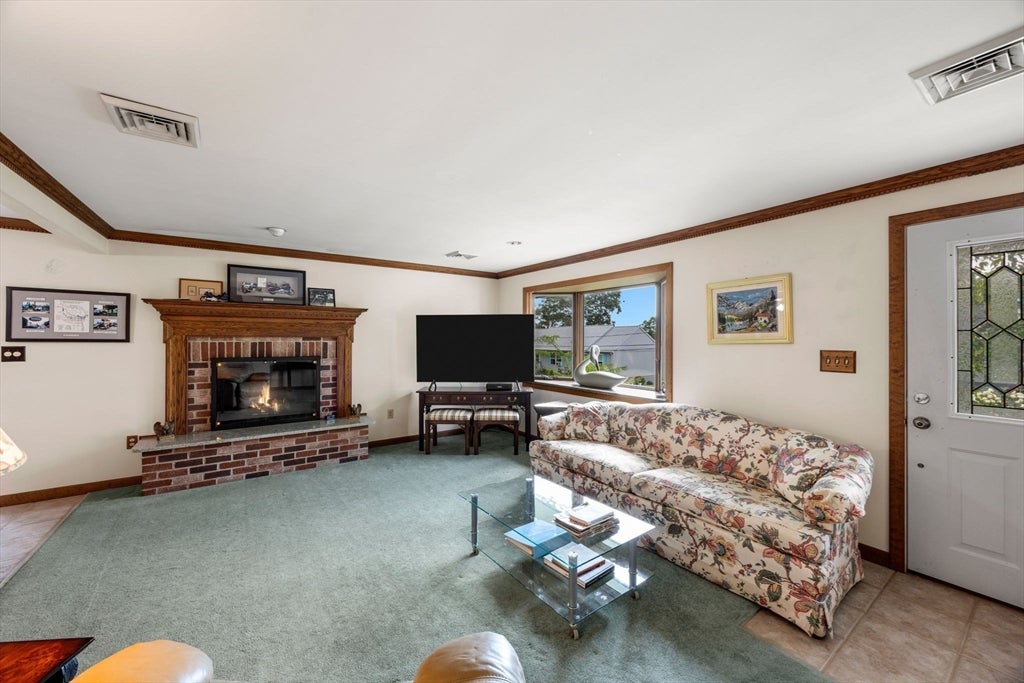 2 Franconia Ave, Wareham, MA, 2 Franconia Ave, Wareham, MA Photo #11