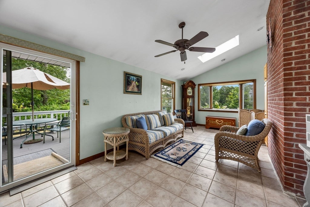 2 Franconia Ave, Wareham, MA, 2 Franconia Ave, Wareham, MA Photo #25
