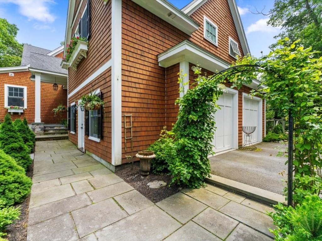 35 Forster Road