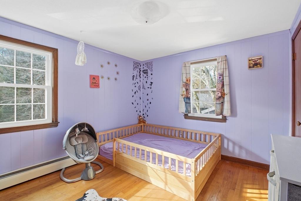 Agawam, Massachusetts 01030, United States, 4 Bedrooms Bedrooms, ,2 BathroomsBathrooms,Residential,Active,238096