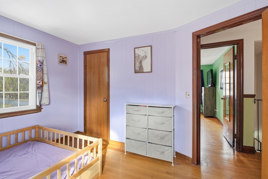 Agawam, Massachusetts 01030, United States, 4 Bedrooms Bedrooms, ,2 BathroomsBathrooms,Residential,Active,238096