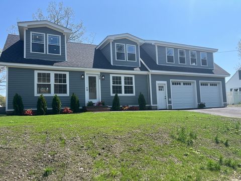 21 Rhoda Street Tewksbury MA 01876