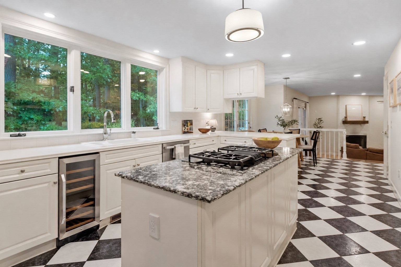 8 Larch Road, Acton, MA, 8 Larch Road, Acton, MA Photo #8