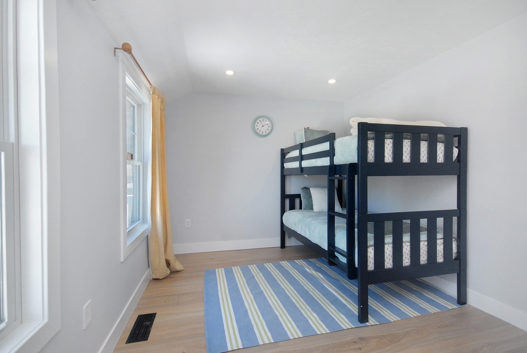 36 Canna Dr, Shrewsbury, MA, 36 Canna Dr, Shrewsbury, MA Photo #21