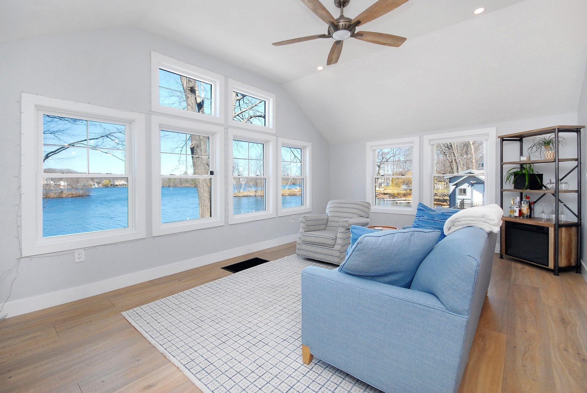 36 Canna Dr, Shrewsbury, MA, 36 Canna Dr, Shrewsbury, MA Photo #4