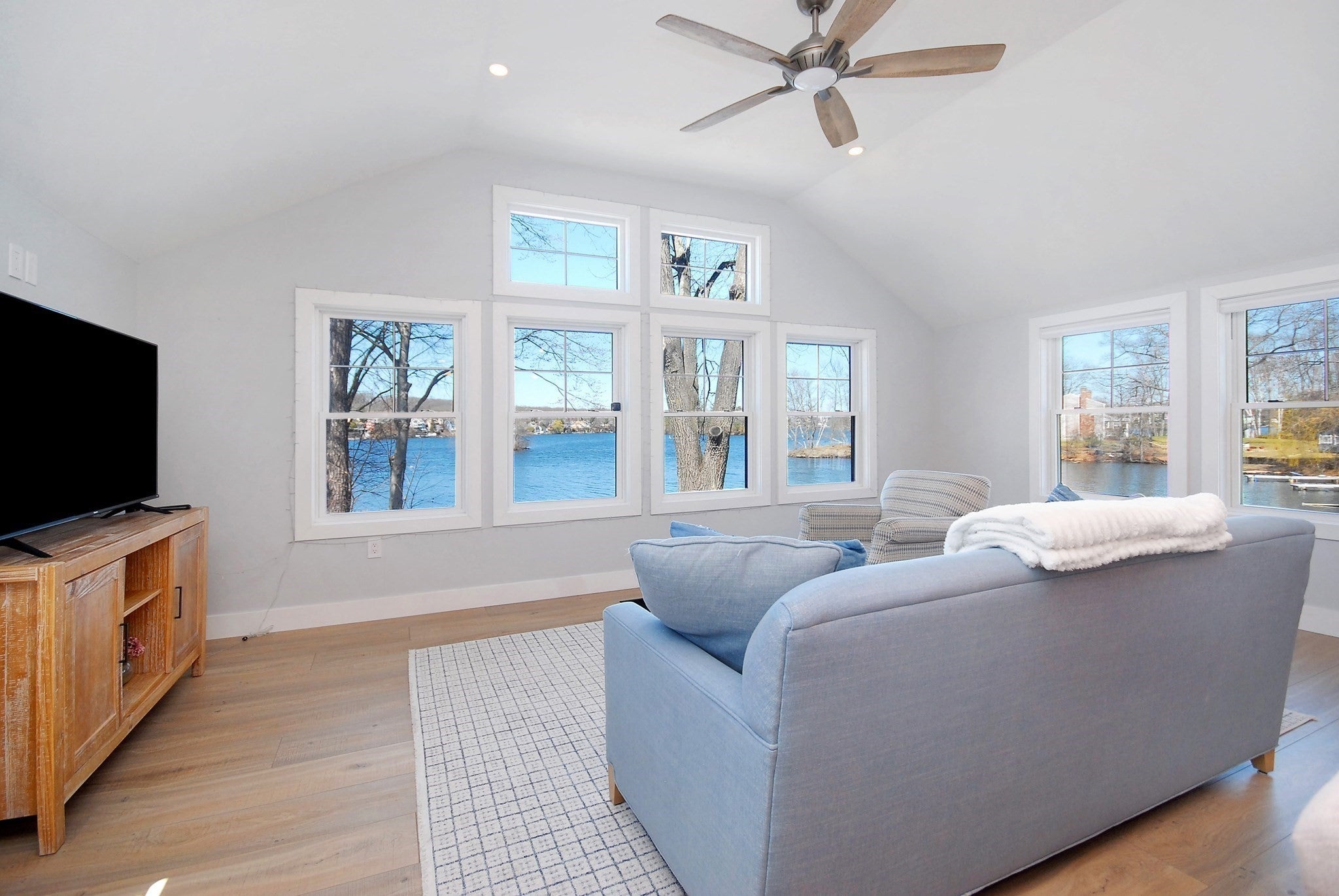 36 Canna Dr, Shrewsbury, MA, 36 Canna Dr, Shrewsbury, MA Photo #10
