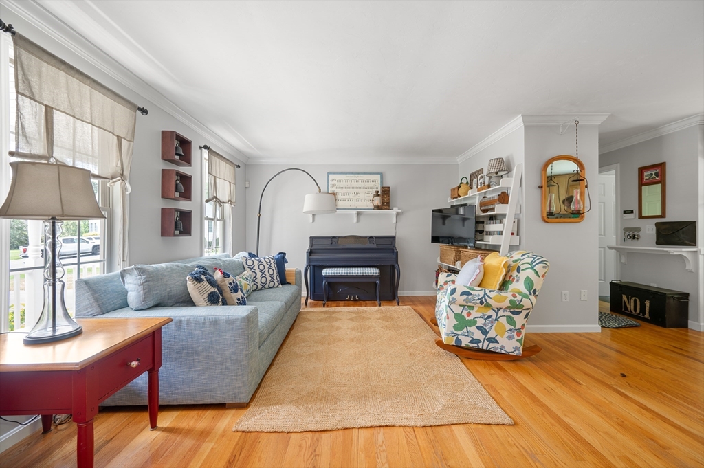 16 Bradner Street