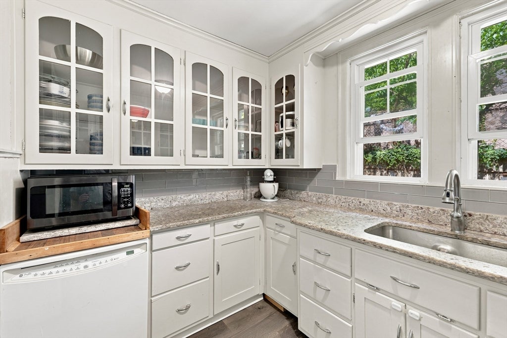 43 Chilmark, Worcester, MA Photo #9