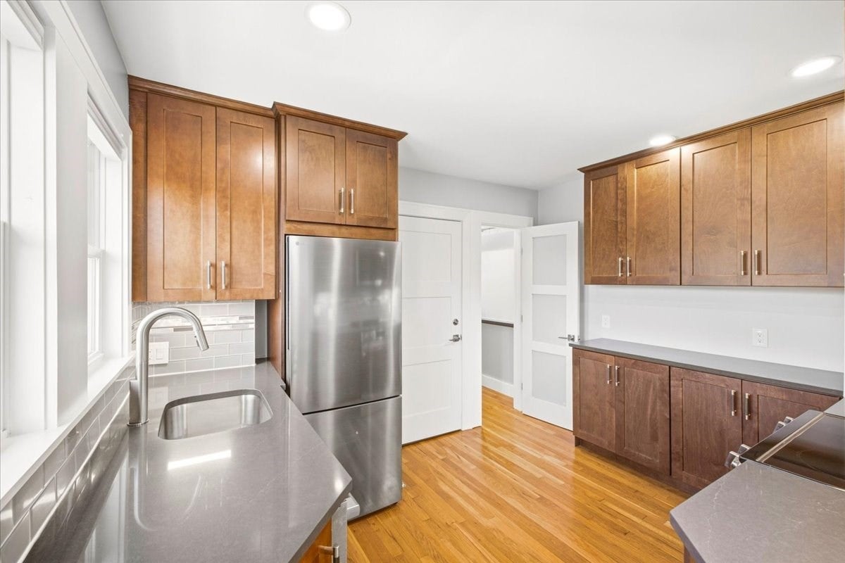 105 Child St #2, Boston, MA, 105 Child St #2, Boston, MA Photo #15