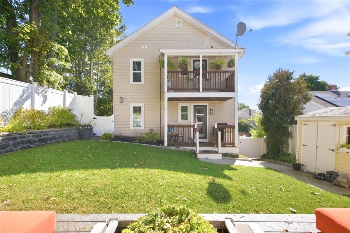 105 Child St #2, Boston, MA, 105 Child St #2, Boston, MA Photo #33