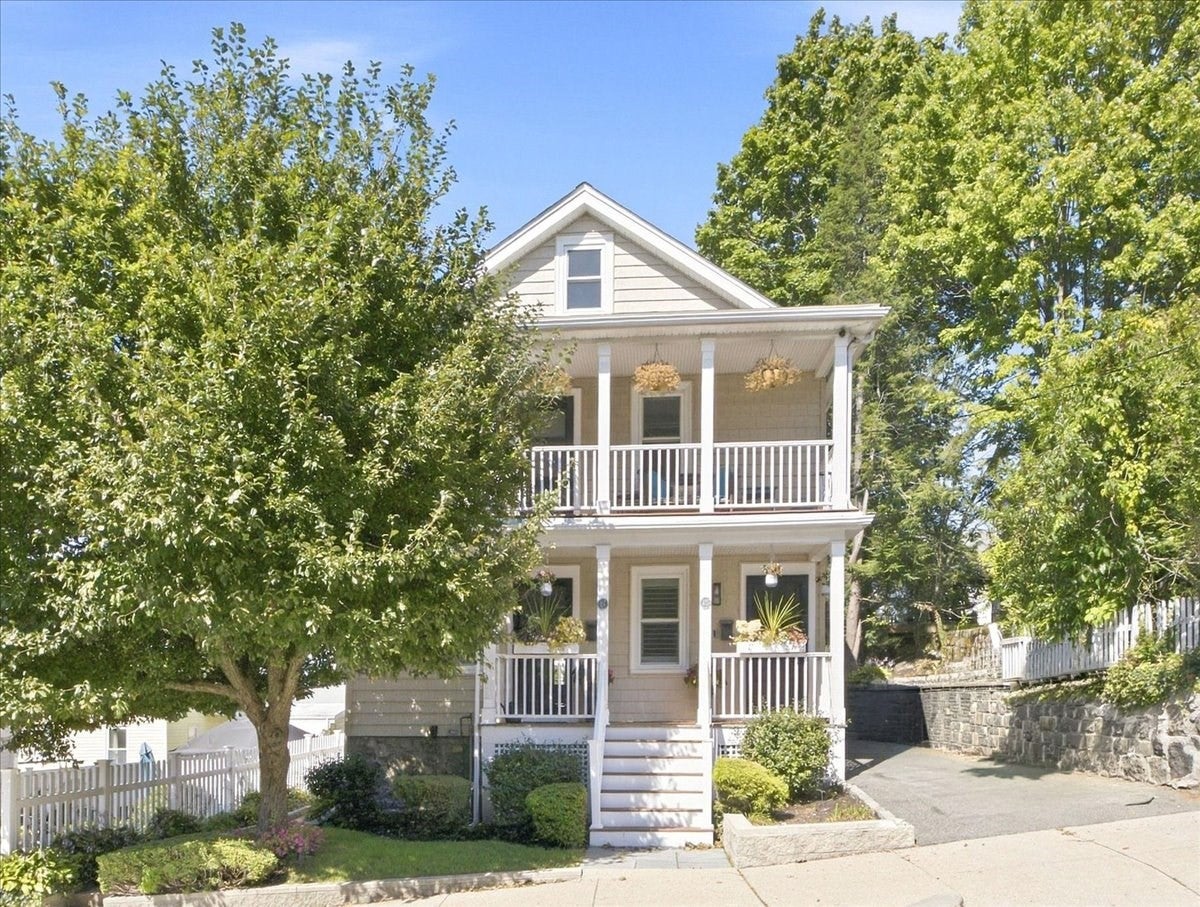 105 Child St #2, Boston, MA, 105 Child St #2, Boston, MA Photo #1