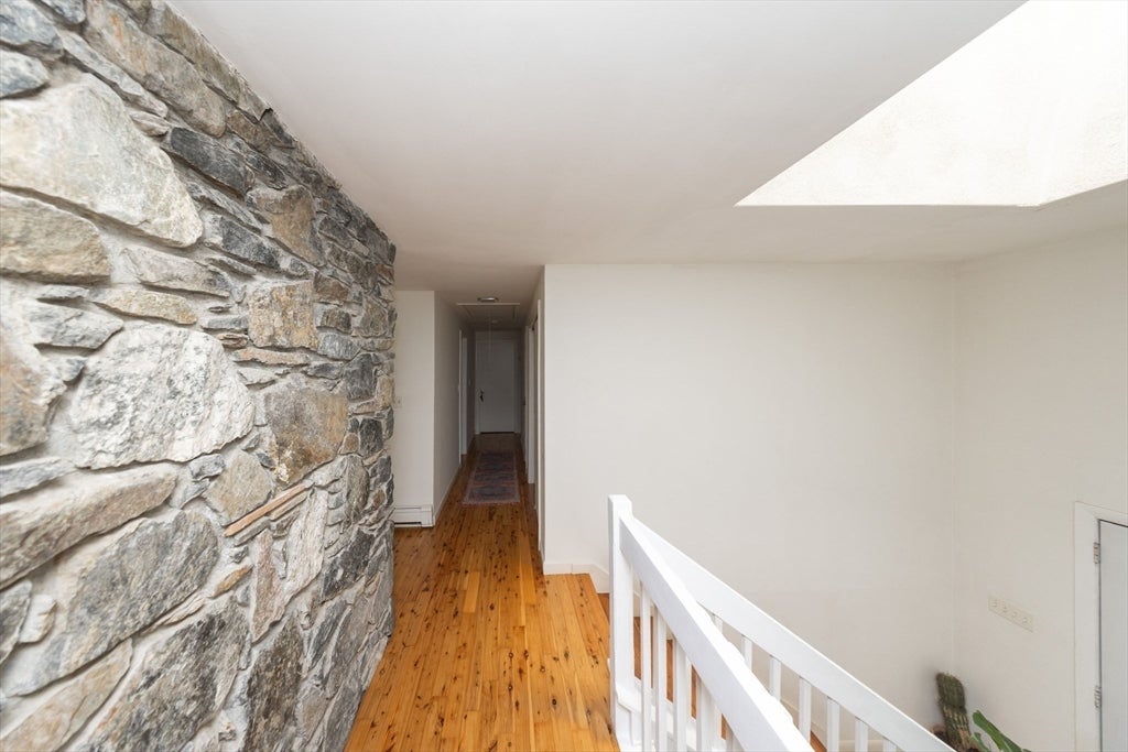 92 Brook St