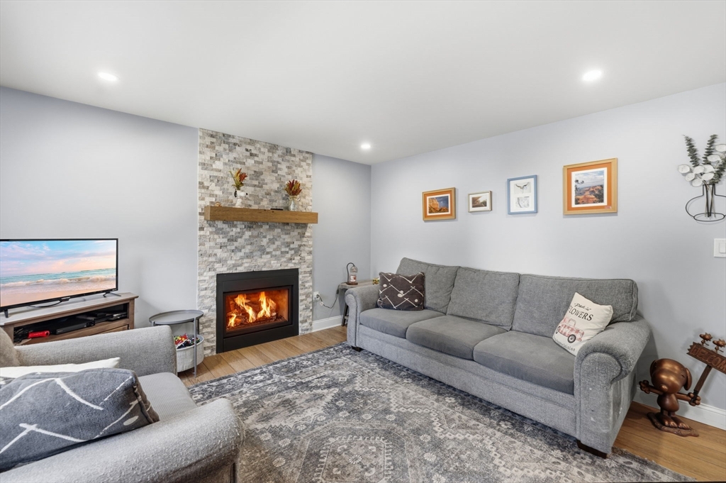 18 Tremont St