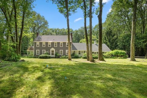188 Country Dr 188 Weston MA 02493