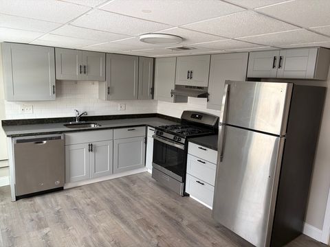 Photo of 378 Union St #2, Franklin, MA 02038 (MLS # 73478660)