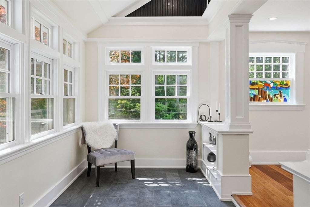 8 Pemberton Rd