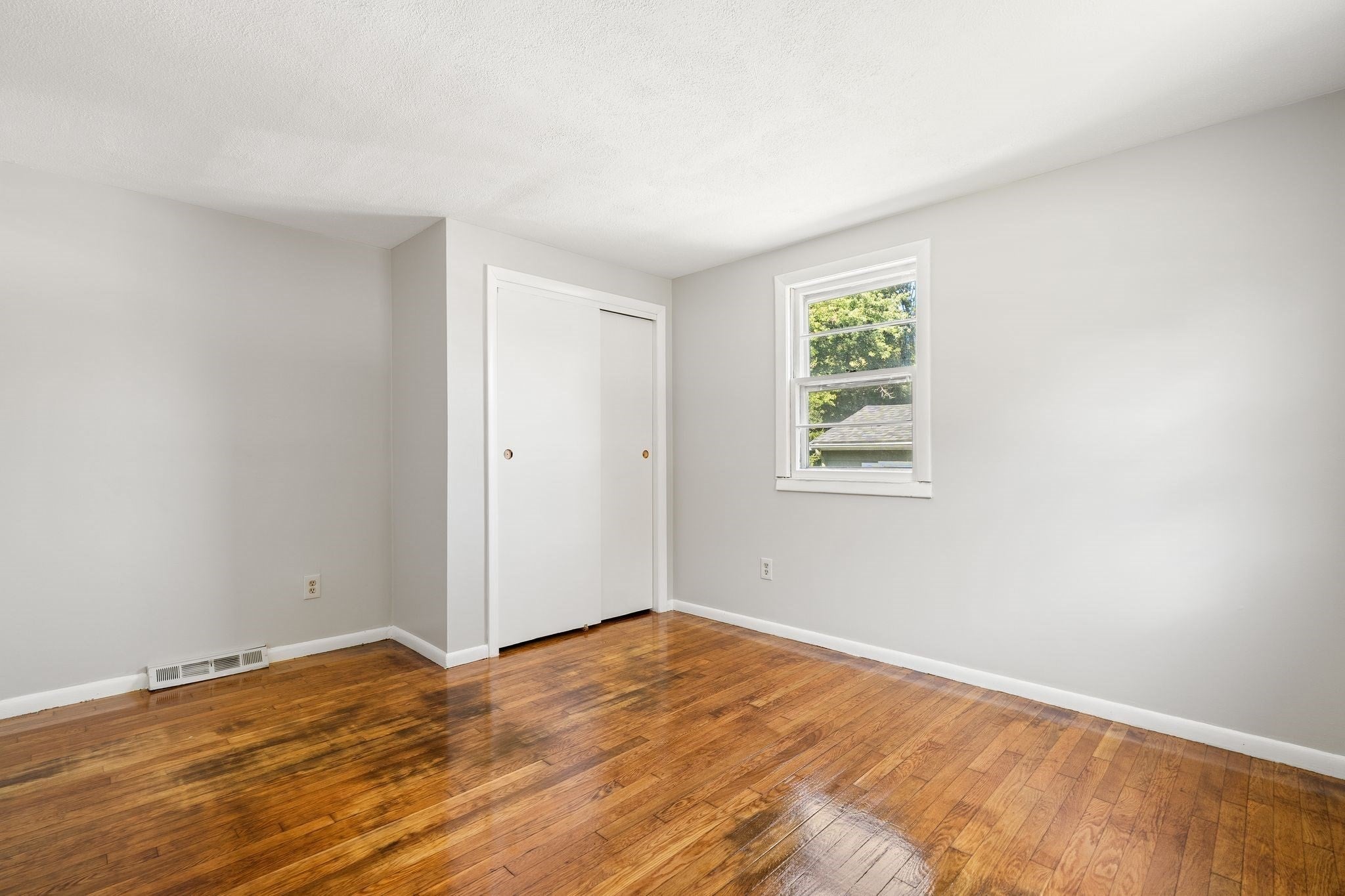 15 Bradford St, Stoughton, MA, 15 Bradford St, Stoughton, MA Photo #24