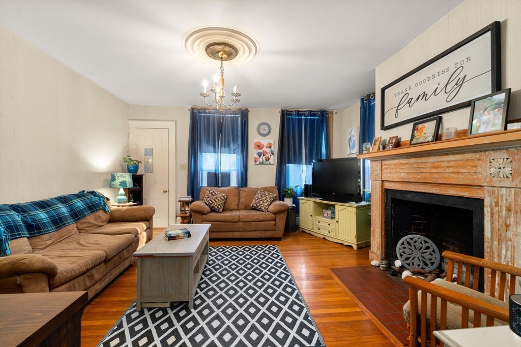 83 Fairhaven Rd