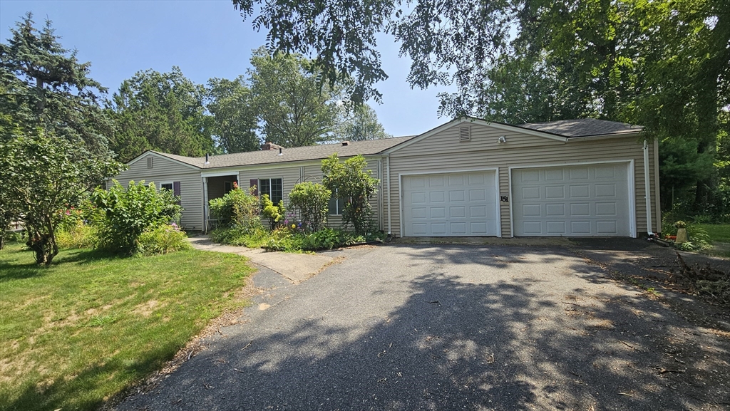 151 Wolf Swamp Road