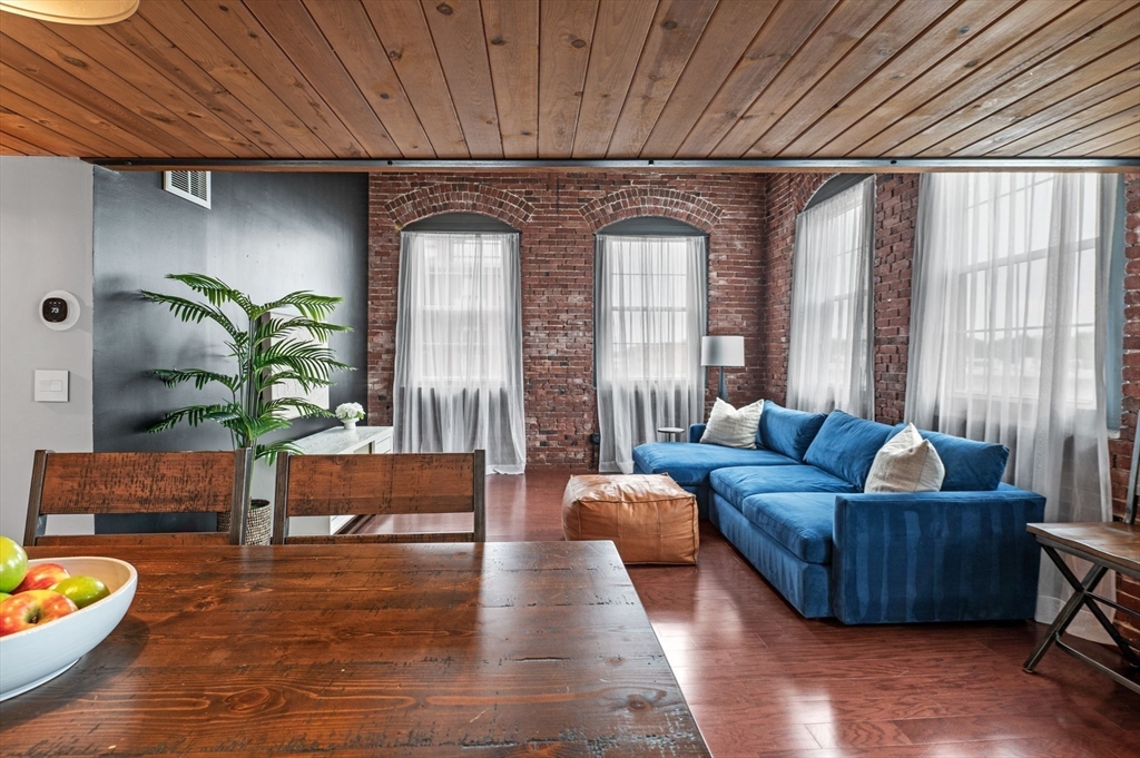 50 Rantoul St 502