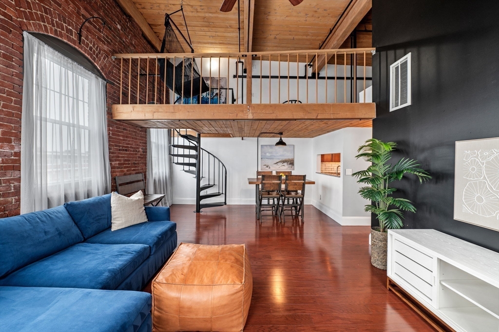50 Rantoul St 502